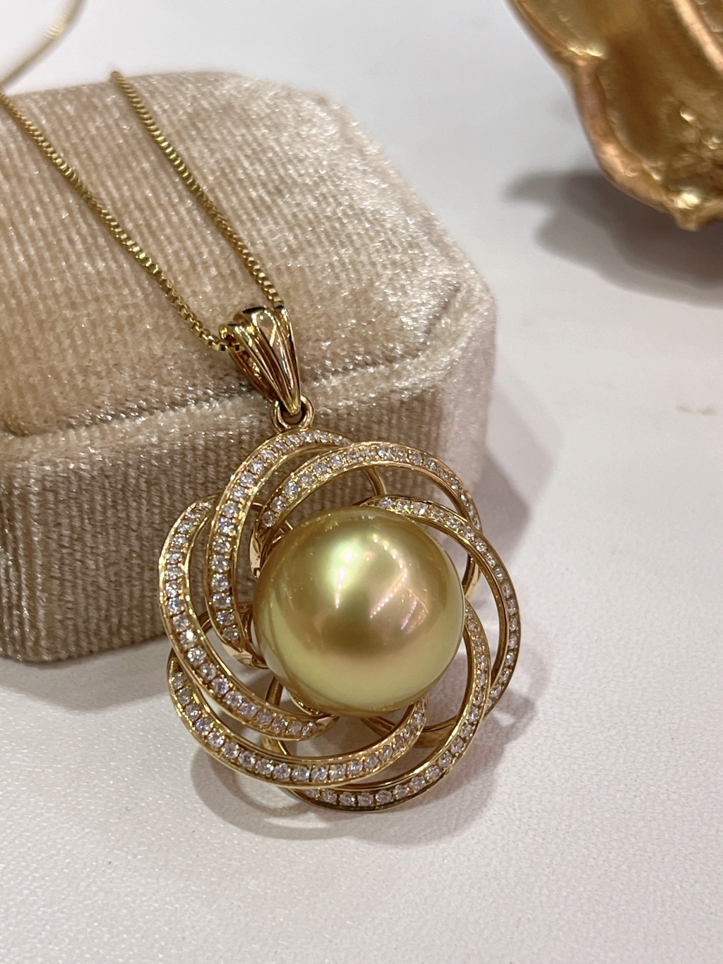 18K Yellow Gold Natural Diamond Set — Bead-Set Design Necklace, Ring, and Stud Earrings