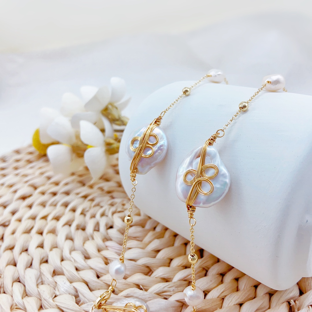 Hand-Wrapped White Baroque Pearl Necklace – Artisan Wire-Wrapped Freshwater Pearl Pendant