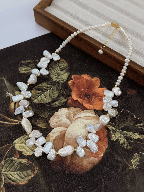 Artisan Petal-Shaped Baroque Pearl Necklace – Romantic Floral Pearl Jewelry